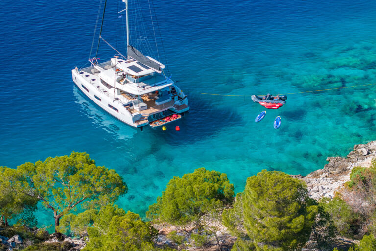 Catamaran Utopia – Yacht Videography | Marine Photography